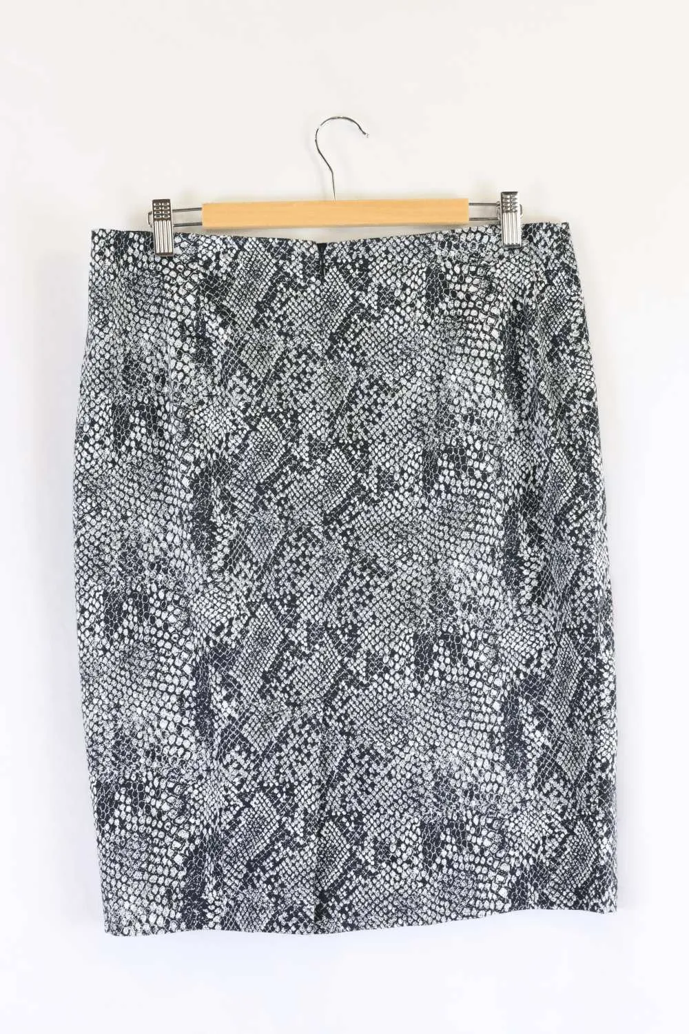 Diana Ferrari Animal Print Skirt Black And White 12