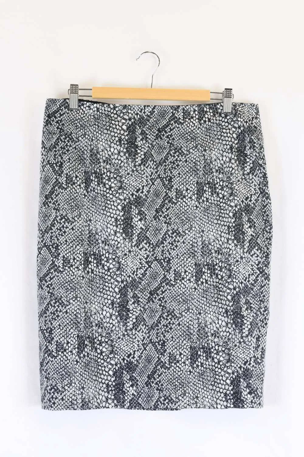 Diana Ferrari Animal Print Skirt Black And White 12