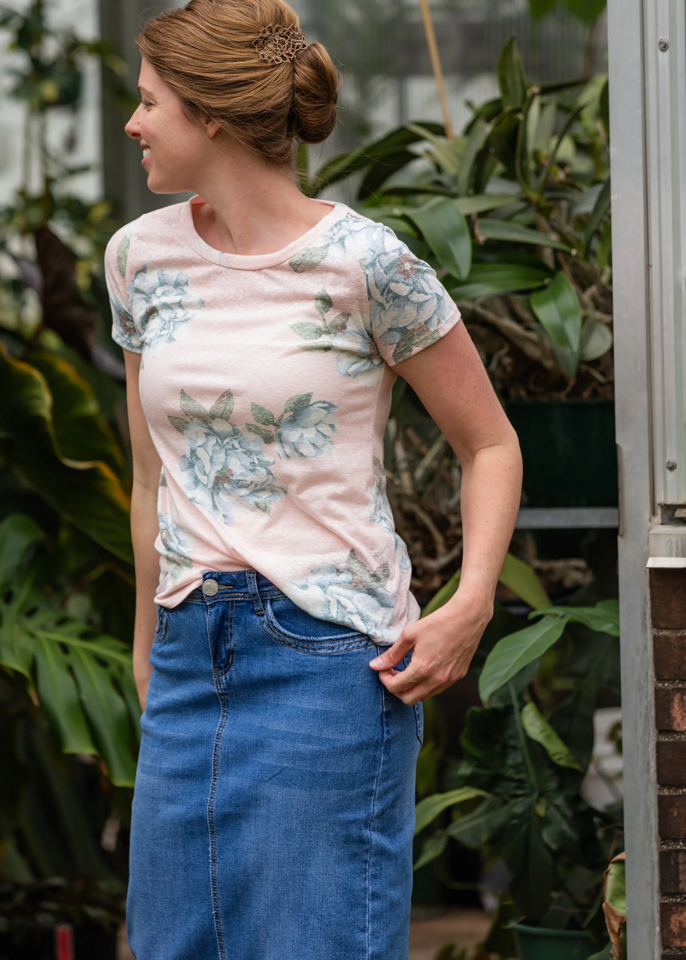 Lightweight Floral Print Short Sleeve Tee