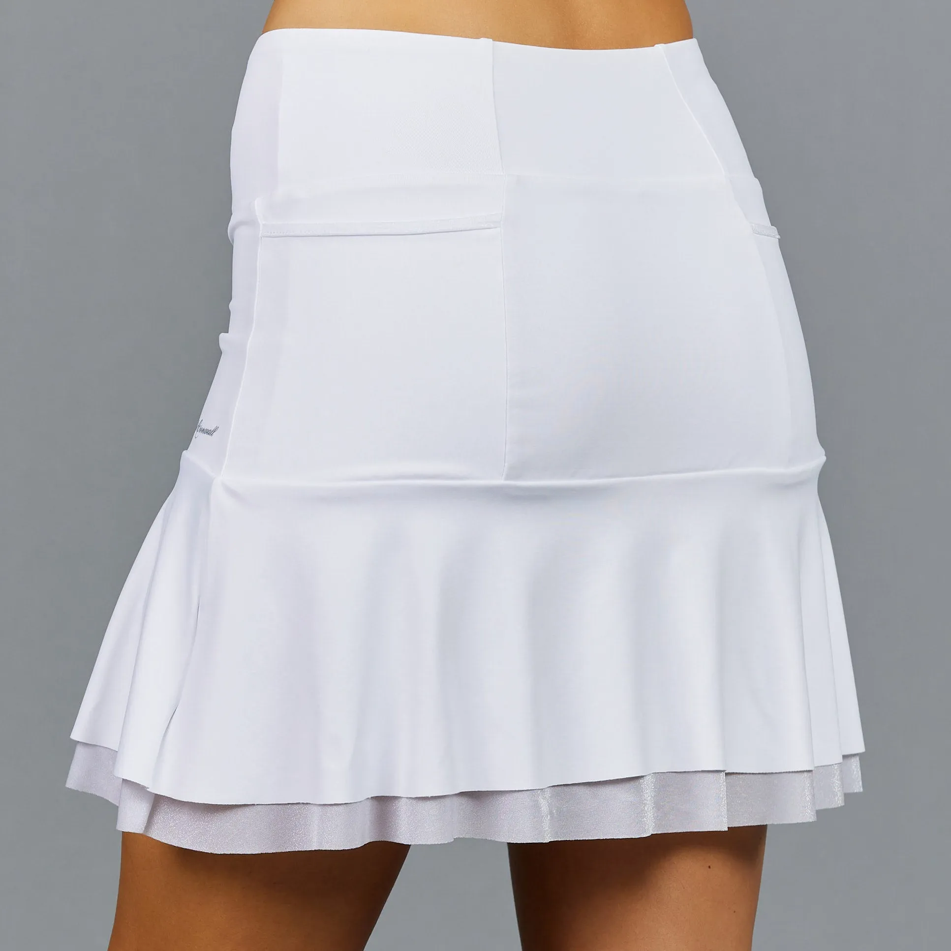 Navia Long Breeze 16.5" Skort (frosted white)