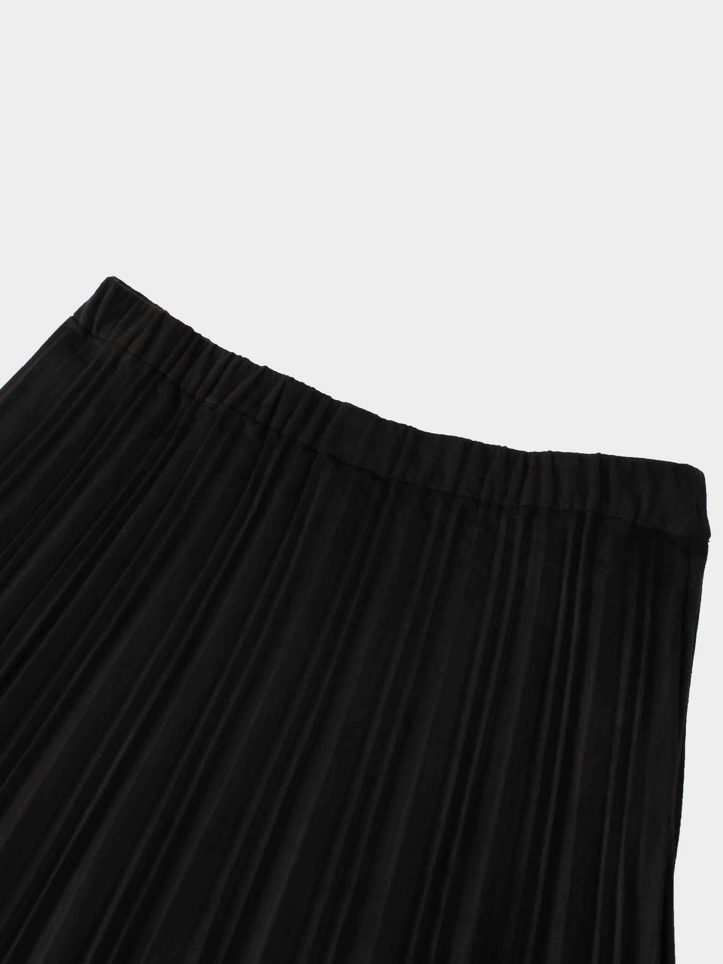 Pleated Faux Suede Skirt 25"-Black